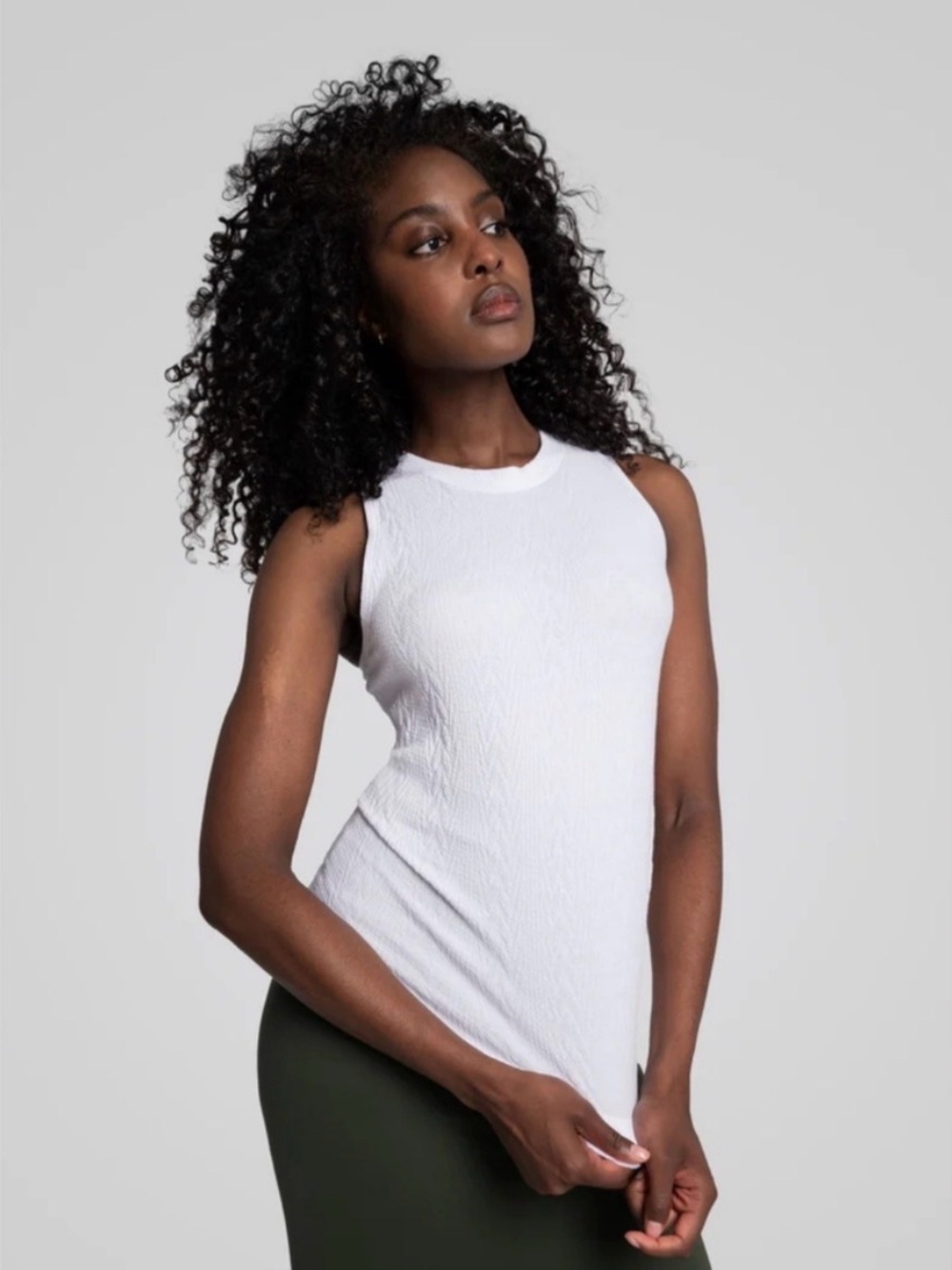 *RARE Epoque Evolution beautiful white tank top M